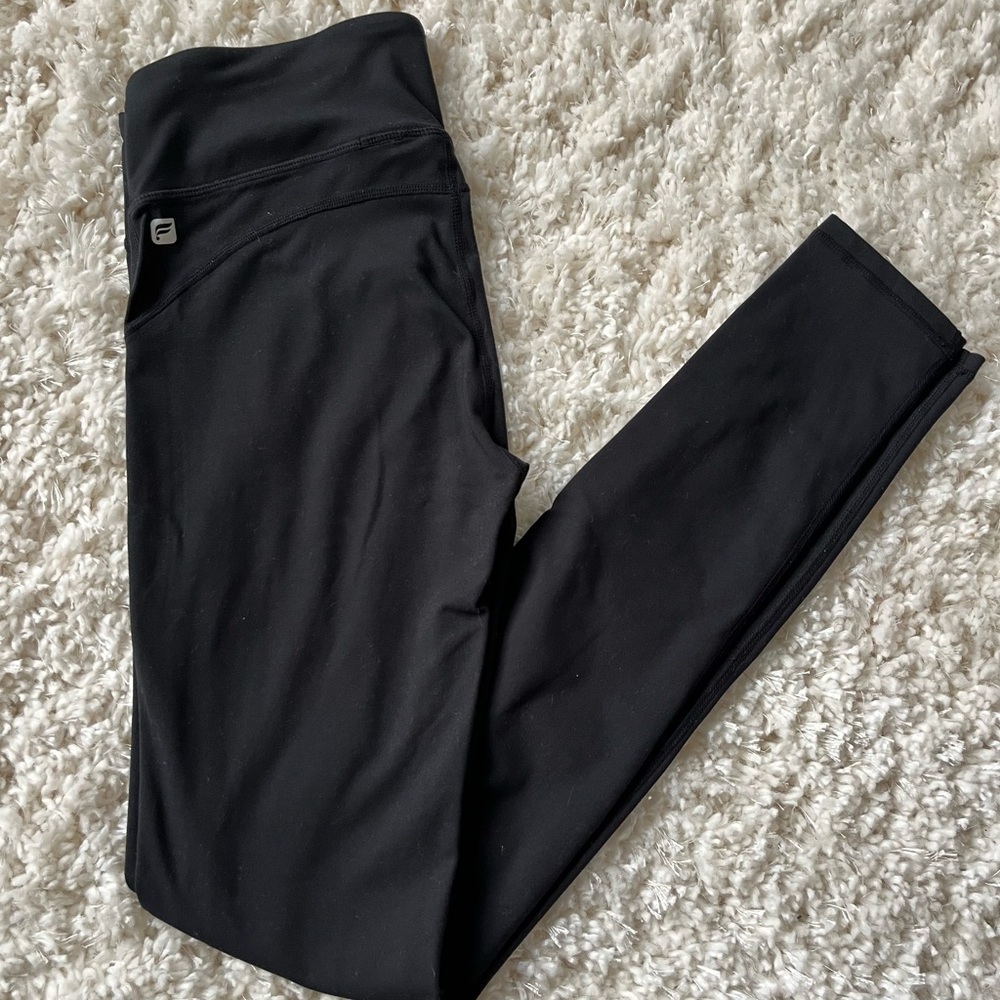 Full length black Fabletics leggings